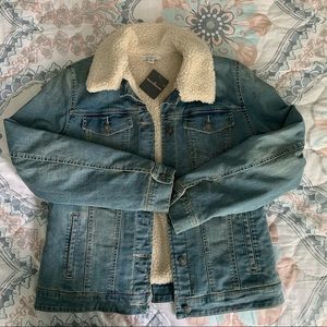 NWT L.L. Bean Sherpa Lined Jean Jacket Size 12